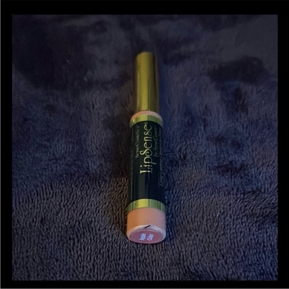 (15.)  LipSense Lipstick apple cider